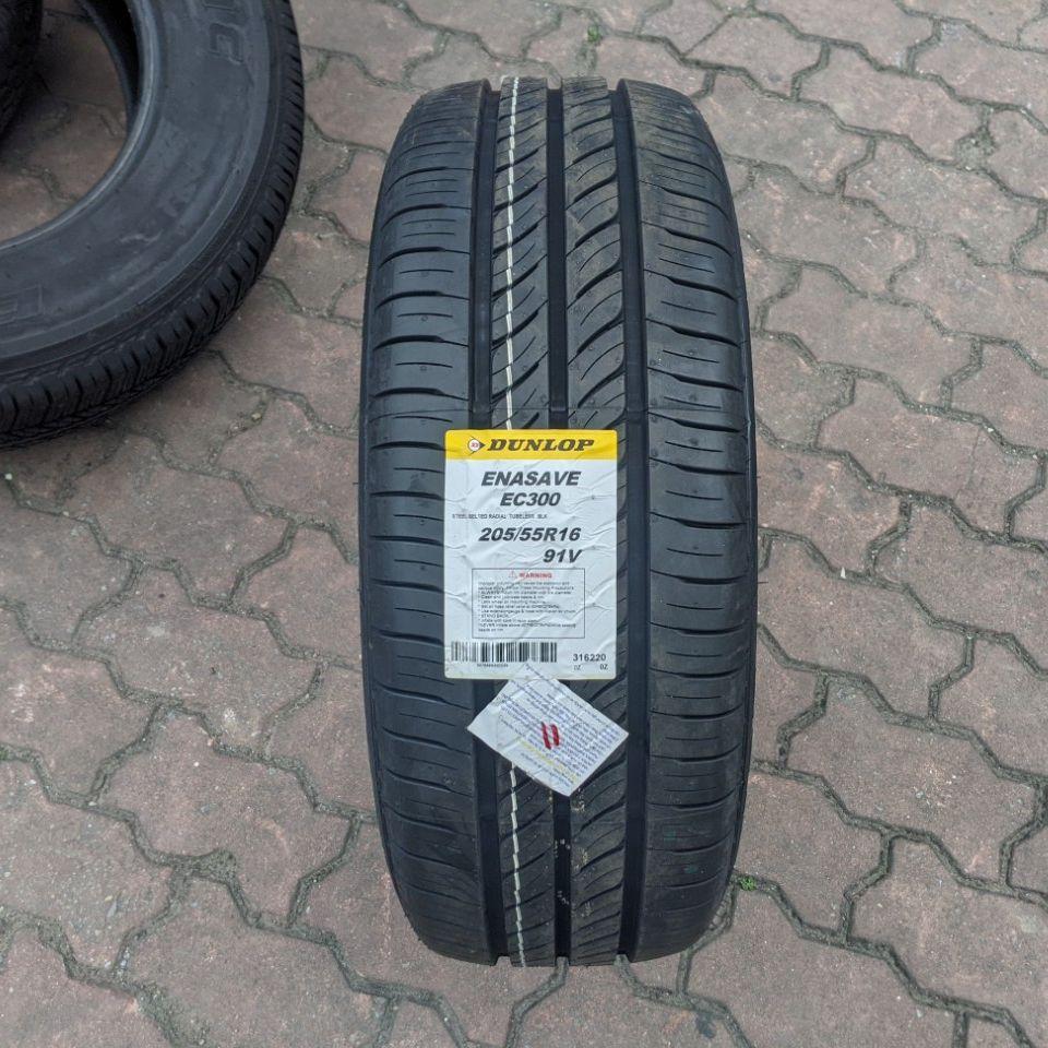 Vỏ lốp 205/55R16 Dunlop EC300, vỏ lốp Xe: Audi A3, BMW 328i, Daewoo Magnus, Ford Focus 2.0, Ford Mondeo, Honda Civic 2.0, Hyundai Avante Elantra 1.6AT, Hyundai i30, Cerato Signature, Mazda 3 6, Mercedes C180 c200 C240 CLA2