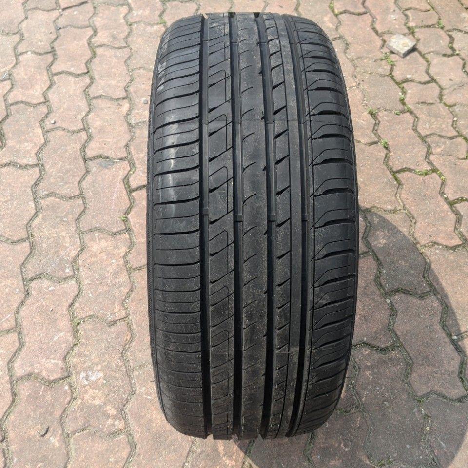 225/45R18 TBB TR-66 vỏ lốp Xe: BMW 330i 2017, Hyundai Genesis coupe 2.0AT, Kia Optima 2.0, Mercedes C250 2.0