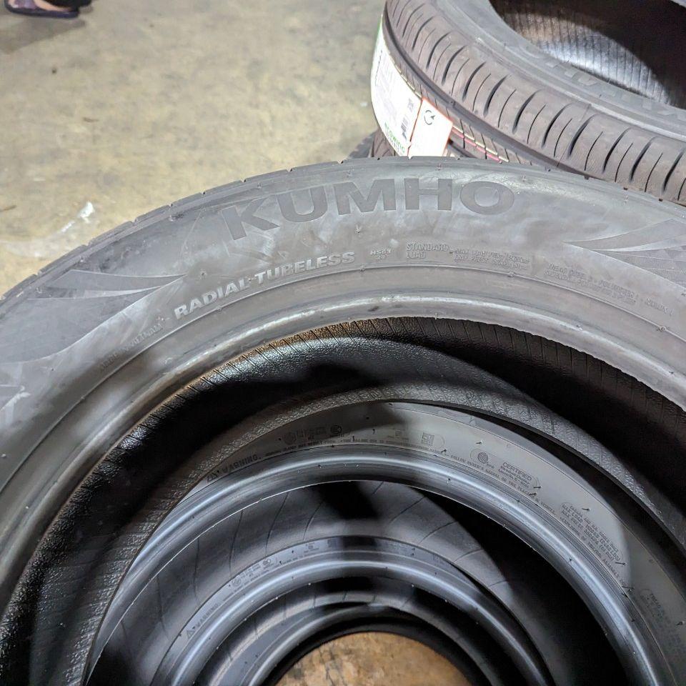 Vỏ lốp 215/60R17 KUMHO HS63 H04L VIỆT NAM, vỏ lốp ô tô Hyundai Creta 1.6, vỏ lốp ô tô Kia Seltos Deluxe, vỏ lốp ô tô Nissan Qashqai , vỏ lốp ô tô Toyota Cross, vỏ lốp ô tô Toyota Rush