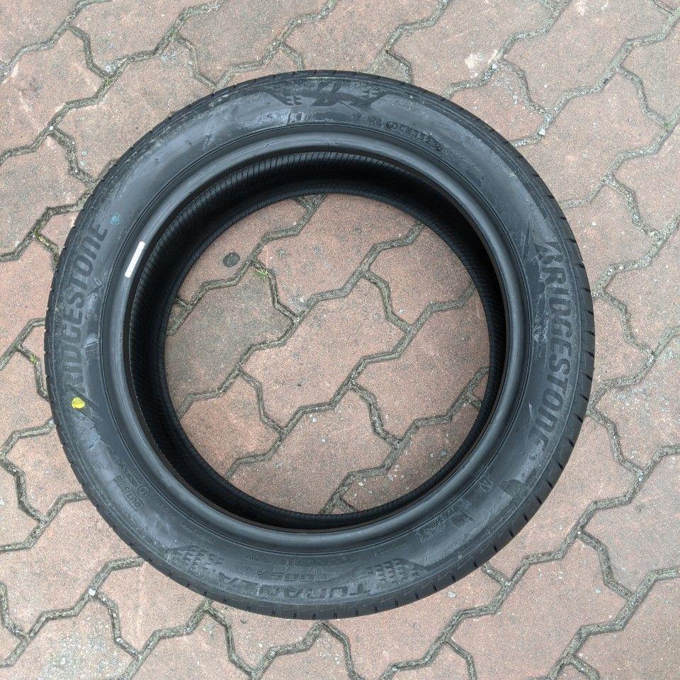 205/50R17 Bridgestone T05 Turanza vỏ lốp Xe: BMW 116i, BMW 135i, Mazda 3