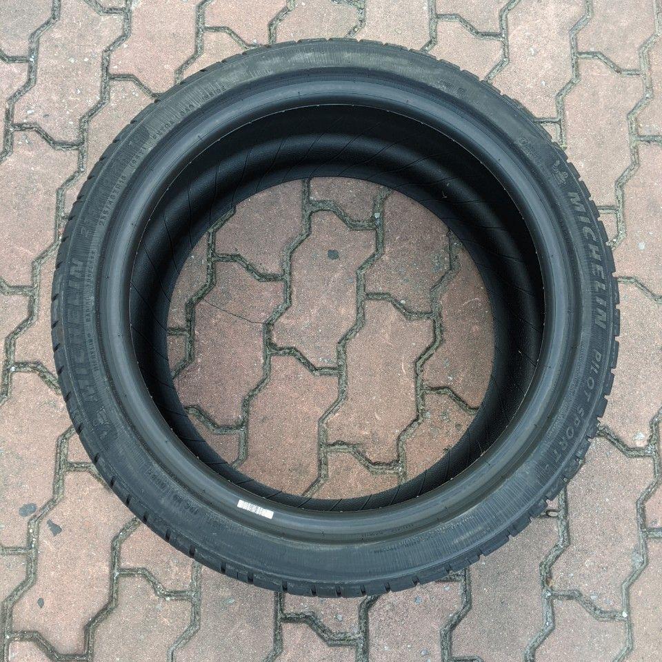 Vỏ lốp 235/40R18 Michelin Pilot Sport 5, vỏ lốp ô tô Honda Civic 1.5RS 2020, vỏ lốp ô tô Mercedes CLA250, vỏ lốp ô tô Volkswagen Scirocco GTS