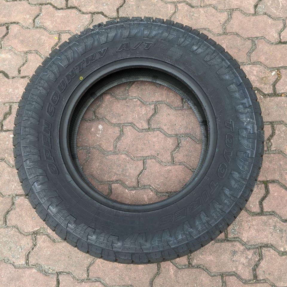 265/65R18 Toyo 114H AT