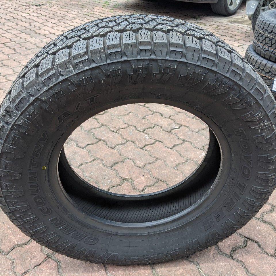 265/65R18 Toyo 114H AT