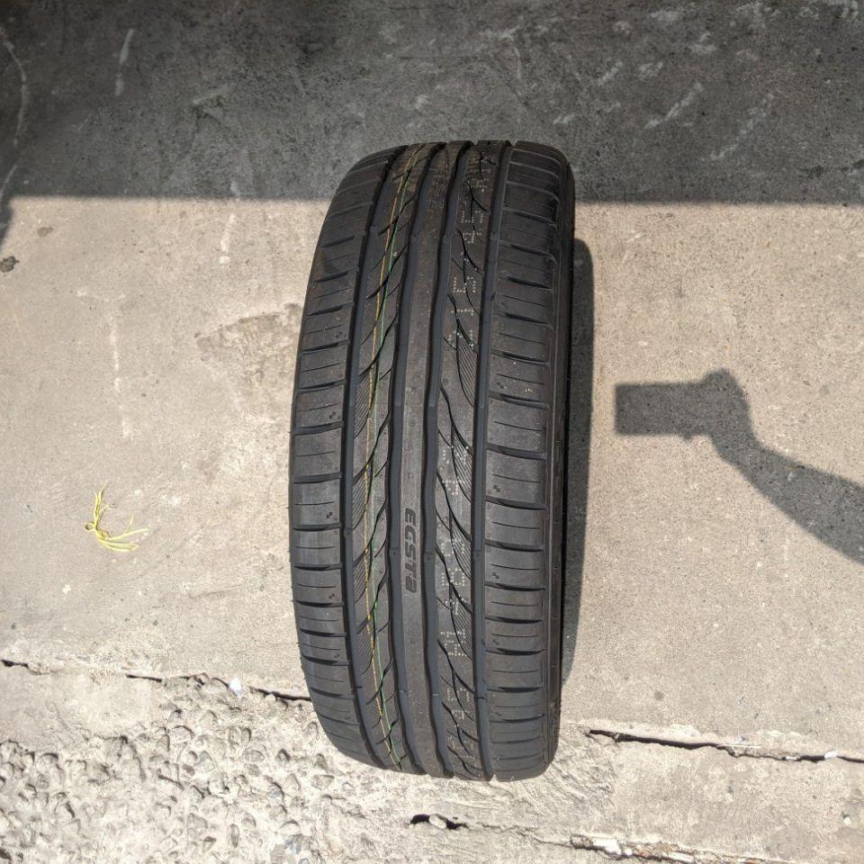 215/45R18 93W PS31 KUMHO VIỆT NAM Khuyến Mãi, vỏ lốp ô tô Mazda 3 2.0