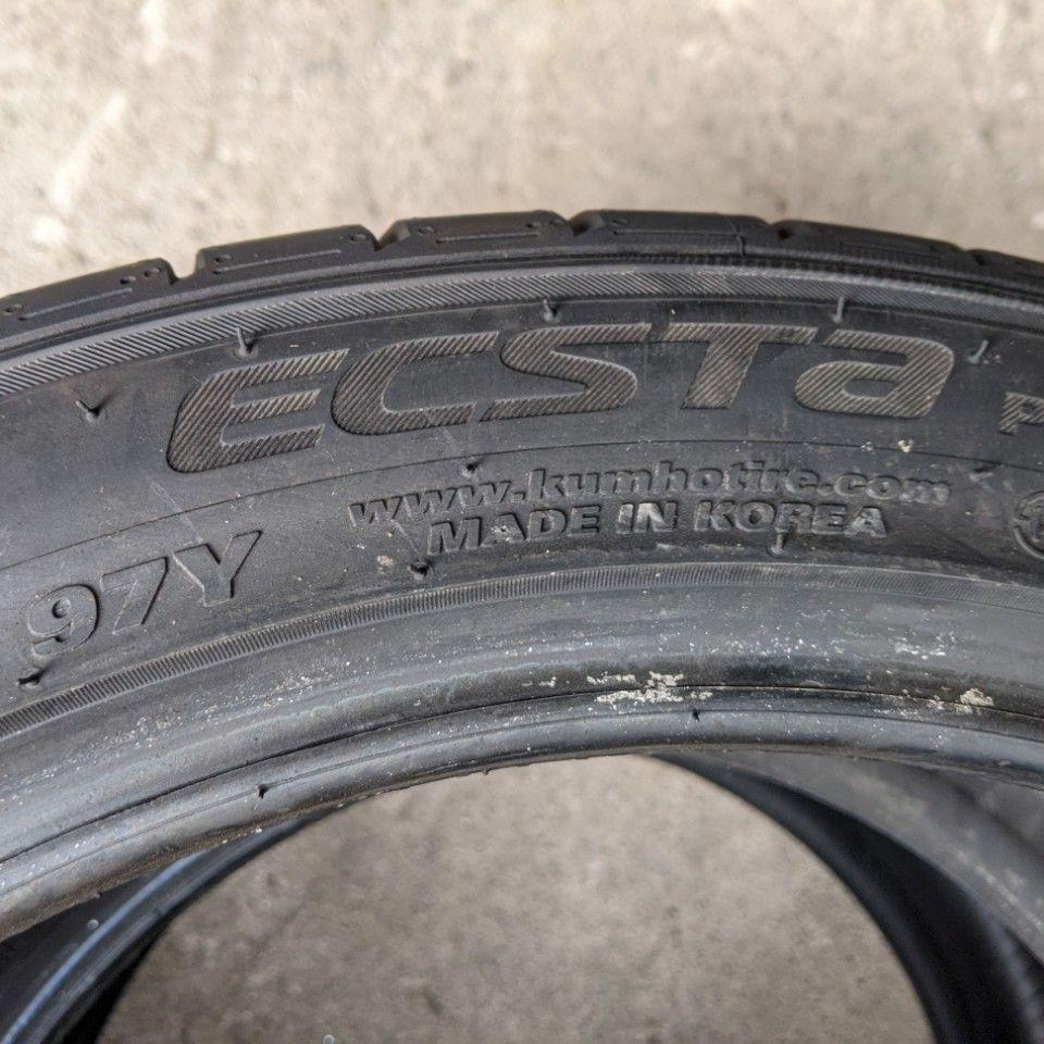 245/40R18 PS71 KUMHO HÀN QUỐC Khuyến Mãi vỏ lốp Xe: Audi A5, Audi TT 2.0 2008, Lexus GS430, Mercedes E200 2.0 E250 AMG, Mercedes E300 E350, Mercedes E400 3.0, Subaru WRX STI