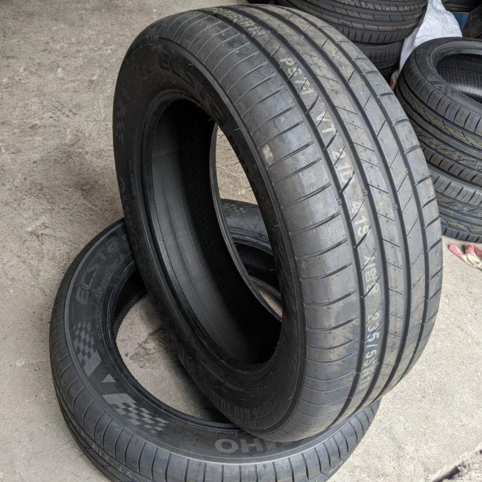 235/55R19 PS71 KUMHO HÀN QUỐC Khuyến Mãi vỏ lốp Xe: Audi Q5, Hyundai Santafe, Kia Carnival, Land Rover Discovery, Rover Evoque, Lexus RX350, Lexus RX450, Mercedes GLC200 GLC250 GLC300