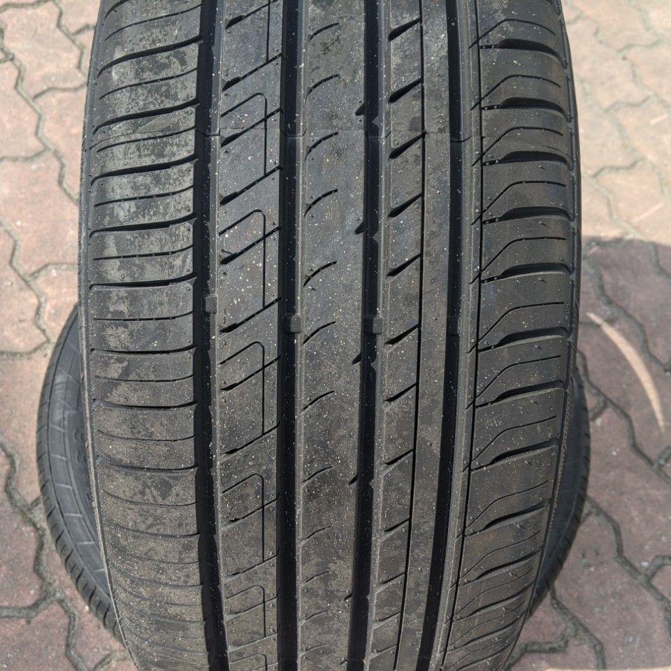 Vỏ lốp 225/55R16 TBB, vỏ lốp xe ô tô Audi A4 1.8L, vỏ lốp xe ô tô Lexus GS 300, vỏ lốp xe ô tô Lexus GS 430, vỏ lốp xe ô tô Mercedes E200 1.8, vỏ lốp xe ô tô Mercedes E240, vỏ lốp xe ô tô Mercedes E280