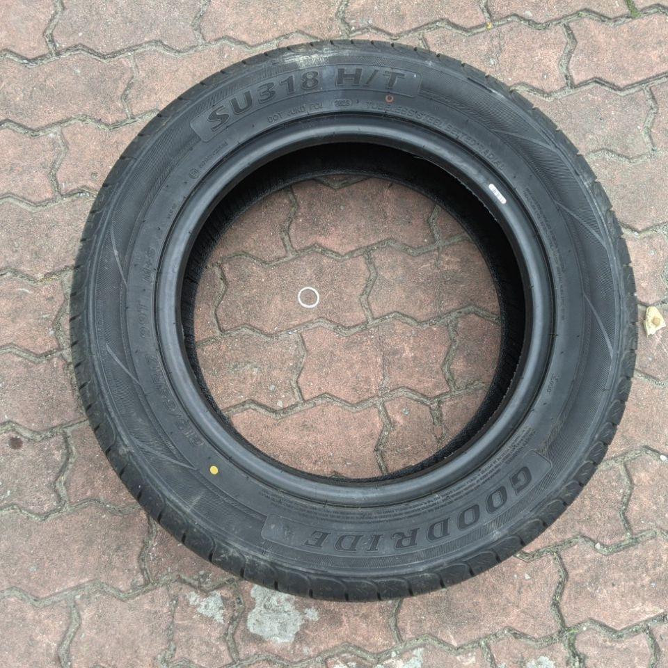 215/65R17 Mileking China vỏ lốp Xe: Chrysler 300 Touring