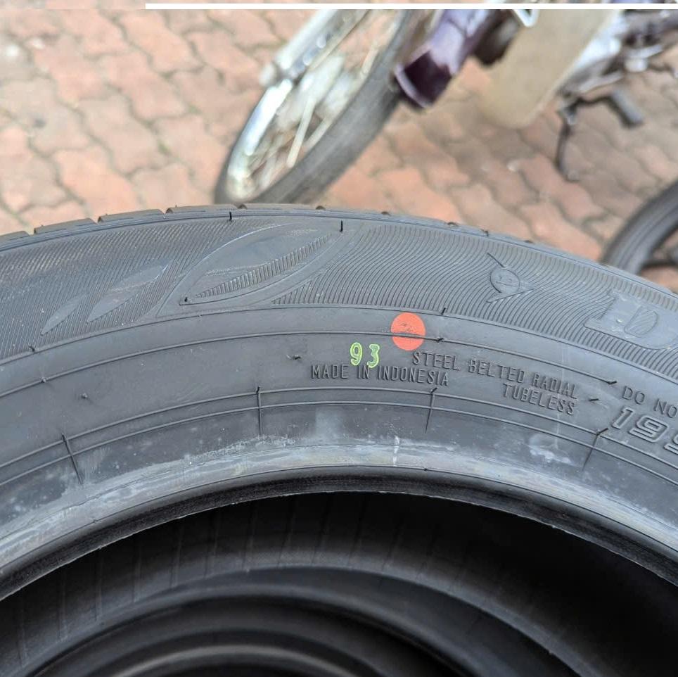 195/60R16 Dunlop EC300, vỏ lốp theo xe suzuki XL7