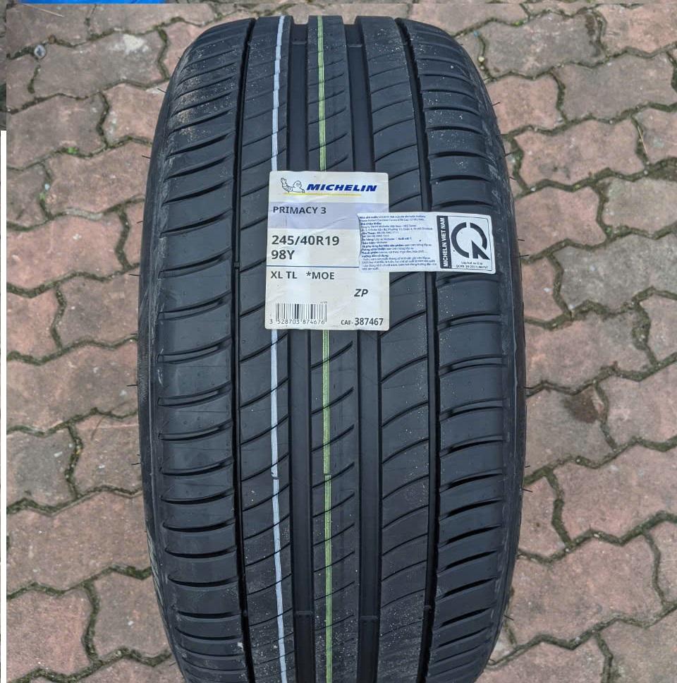 Vỏ lốp chống xịt, vỏ lốp michelin runflat, 245/40R19 Michelin 3ZP, vỏ lốp ô tô Vinfast Lux A2.0, vỏ lốp ô tô Mercedes E300 2.0, vỏ lốp ô tô Mercedes S500 lốp trước