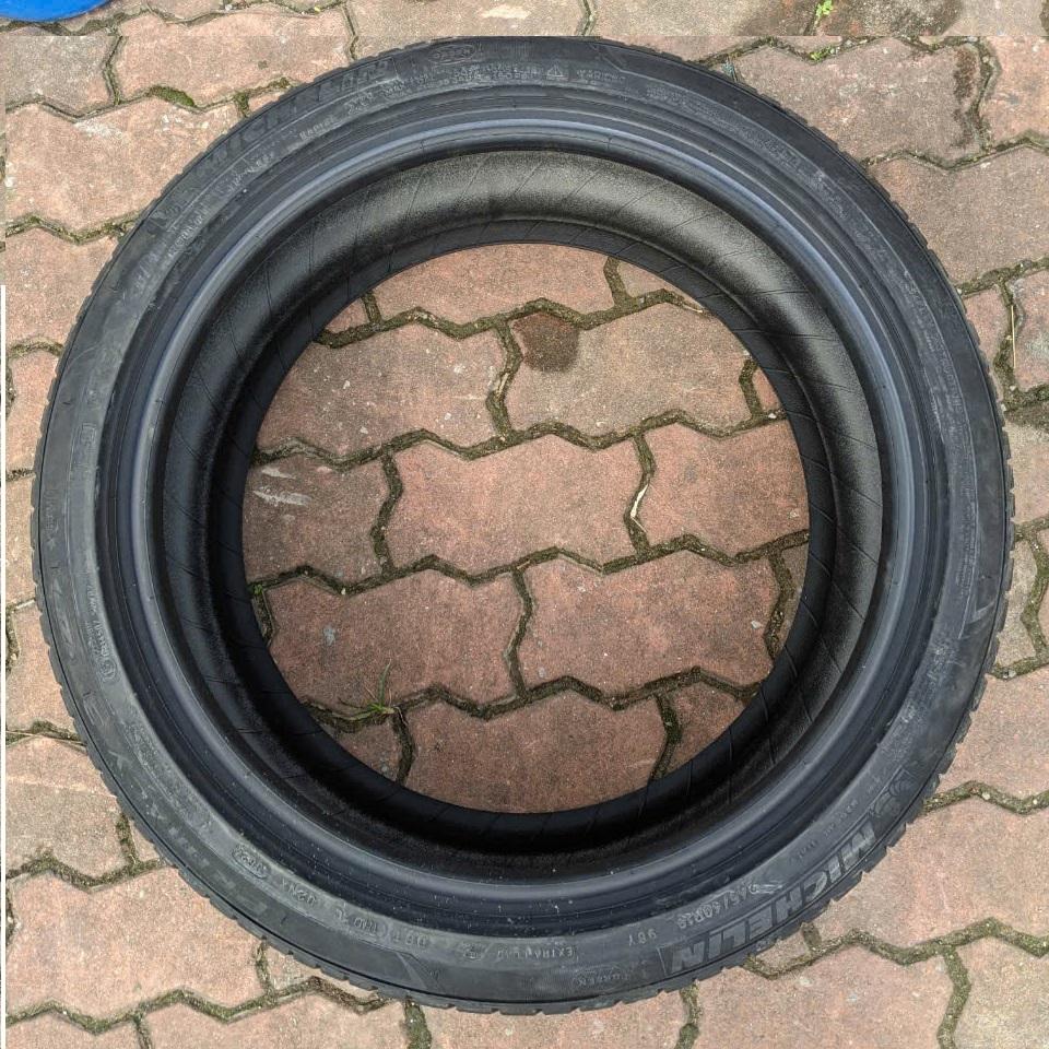 Vỏ lốp chống xịt, vỏ lốp michelin runflat, 245/40R19 Michelin 3ZP, vỏ lốp ô tô Vinfast Lux A2.0, vỏ lốp ô tô Mercedes E300 2.0, vỏ lốp ô tô Mercedes S500 lốp trước