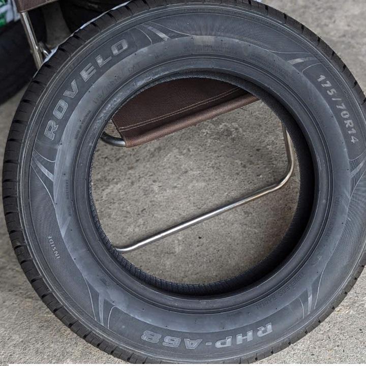 Vỏ lốp 175/70R14 Rovelo Việt Nam, vỏ lốp xe Nissan Sunny XL, vỏ lốp xe Kia Soluto 1.4, vỏ lốp xe Hyundai Verna, vỏ lốp xe Volkswagen Polo