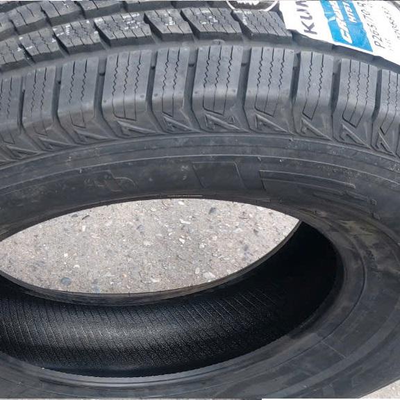 Vỏ lốp 265/70R18 HT51 114T KUMHO VIỆT NAM