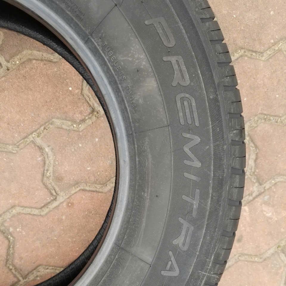 225/70R16 Maxxis HP5 vỏ lốp Xe: Santafe Gold