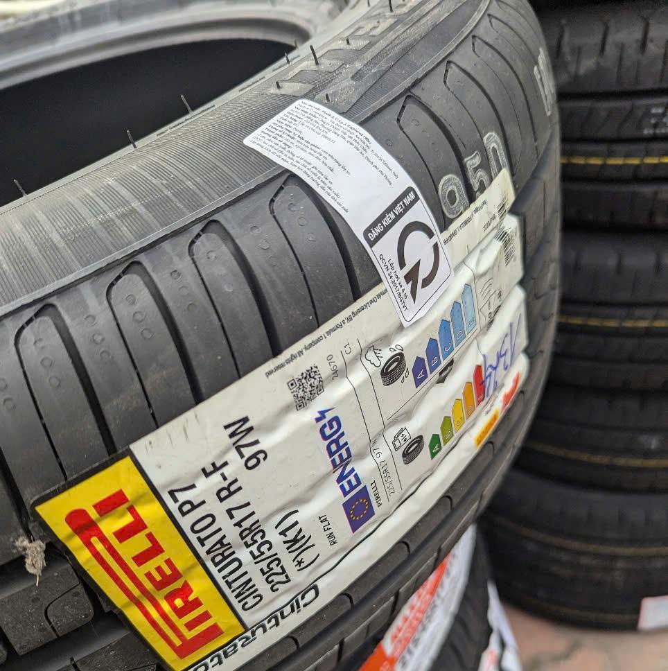 225/55R17 Pirelli Runflat vỏ lốp Xe: Audi A6, BMW 320i 528i 520i 523i, BMW GT 328i, BMW X1, Mercedes E200 E250, Mazda 6, Subaru Forester Legacy 2.5i