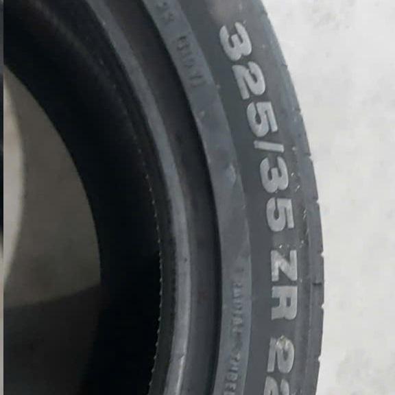 325/35R22 Continental