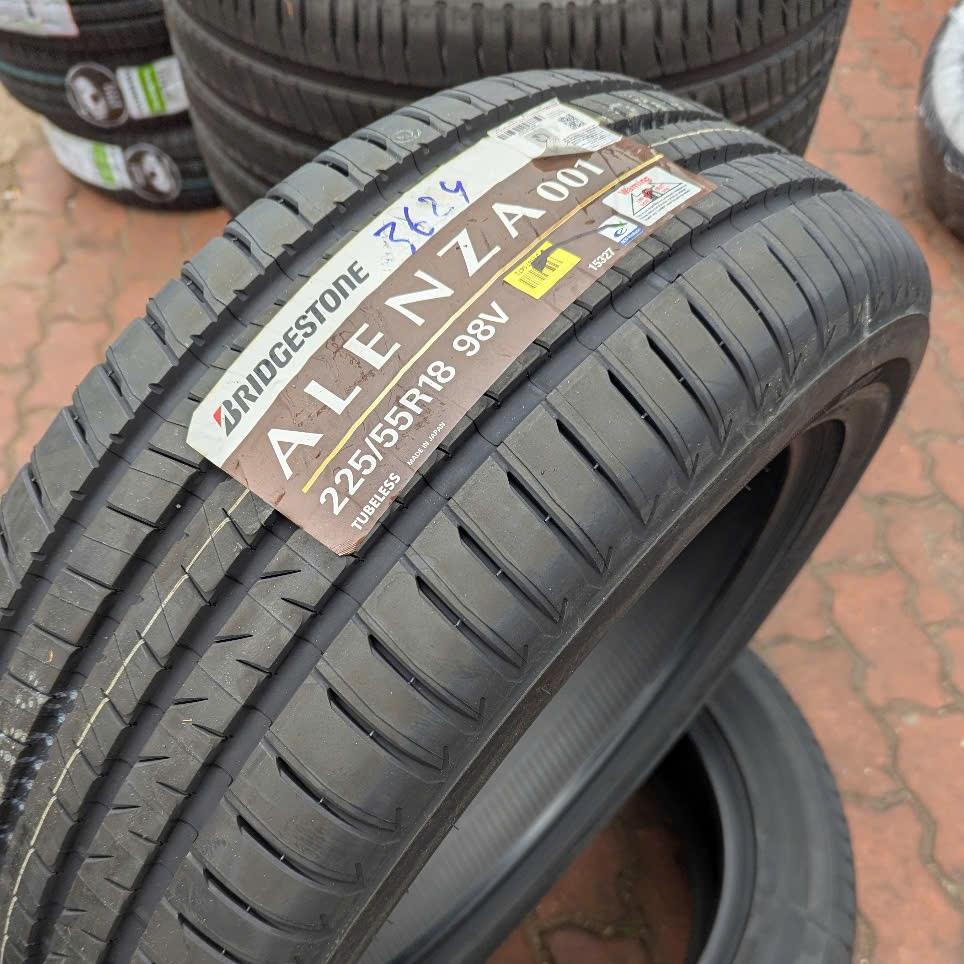 225/55R18 Bridgestone AL001 Alenza vỏ lốp Xe: Hyundai Tucson, Mitsubishi Outlander, Peugeot 3008, Peugeot 5008, Subaru Forester