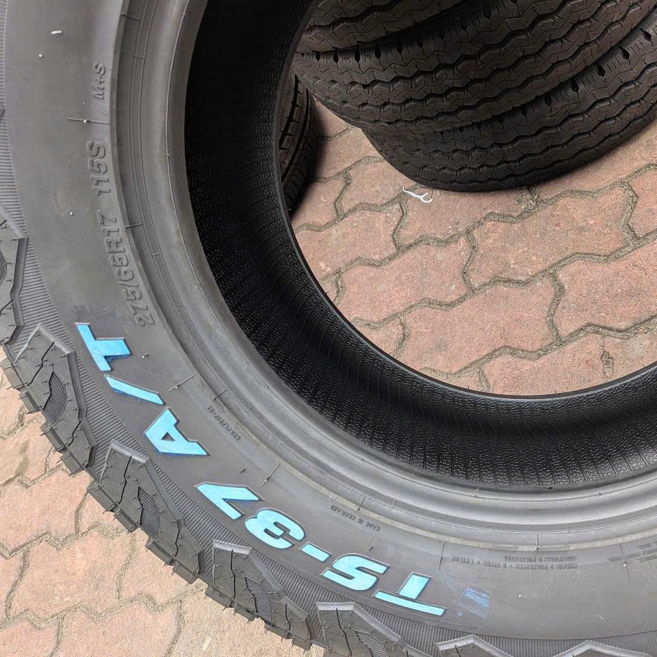 275/65R17 TBB TS-37 AT vỏ lốp Xe: Land Cruiser GX 4.5 máy xăng