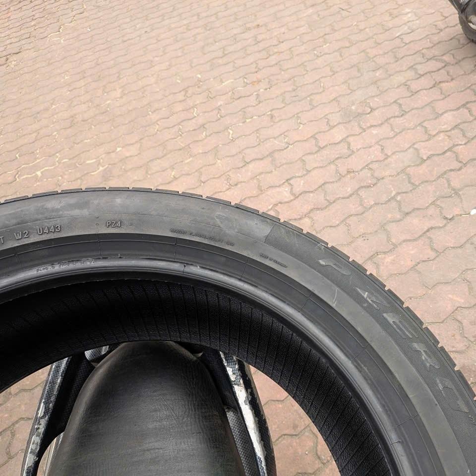 245/45R19 Pirelli P zero Runflat 101Y vỏ lốp Xe: BMW 740Li, BMW 750Li, Hyundai Tucson, Hyundai Equus, Kia Sportage, Lexus LS460, Mercedes S450
