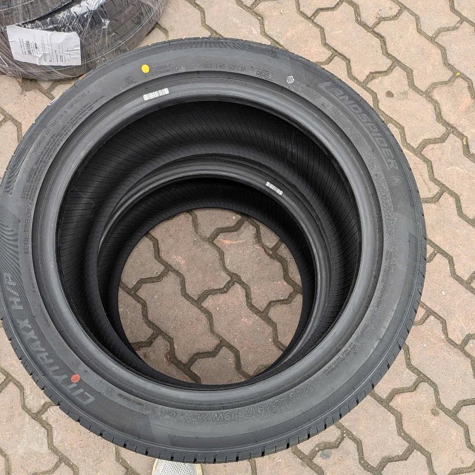 245/45R17 Landspider Citytraxx HP vỏ lốp Xe: Mercedes E 200, Mercedes E250, Mercedes E300, Mercedes E400