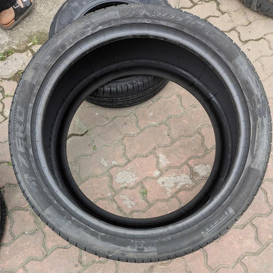 325/35R23 Pirelli Pzero PZ4 MO