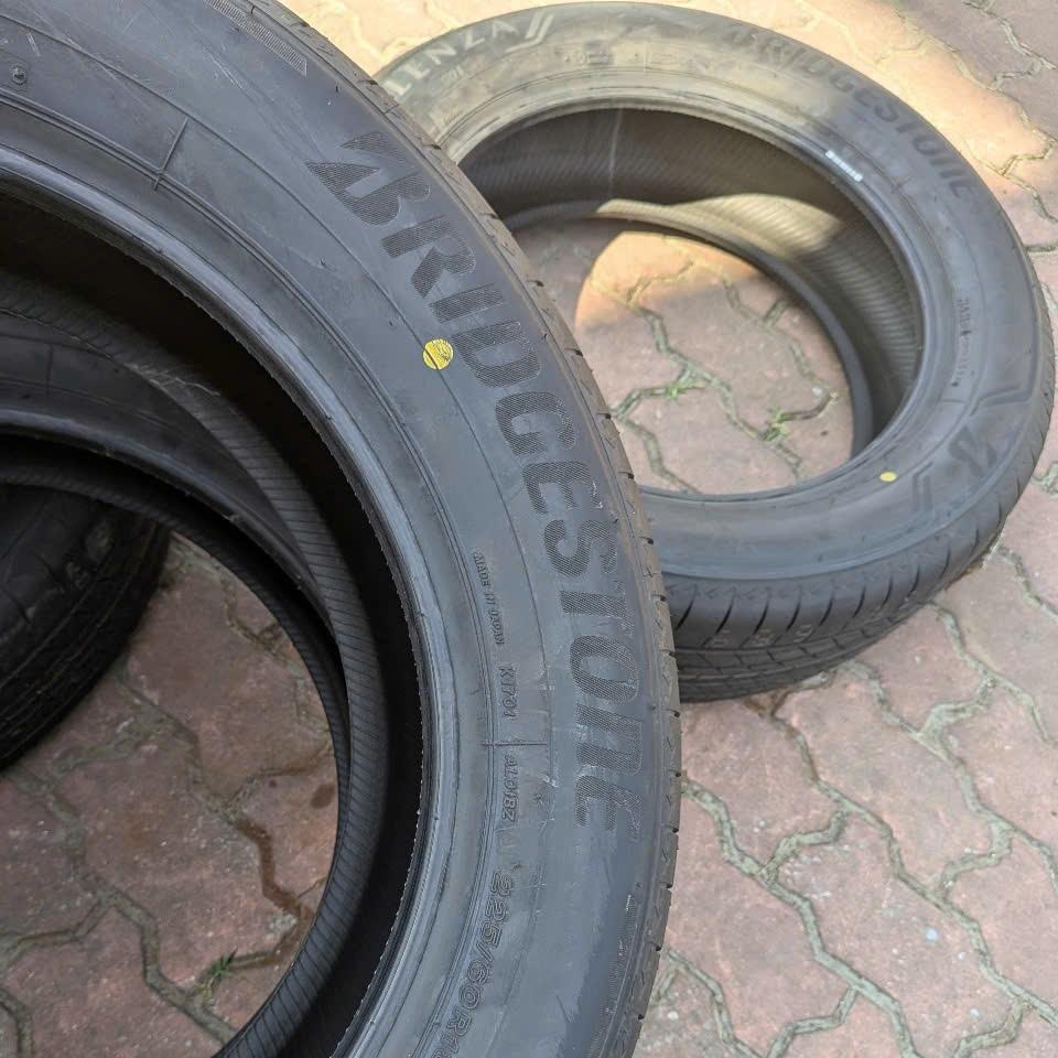 225/60R18 Bridgestone AL001 Alenza vỏ lốp Xe: Honda Accord 3.5, Honda CRV 2.4AT, Lexus NX 200T F Sport 2.0, Nissan Xtrail 2.0, Subaru Outback