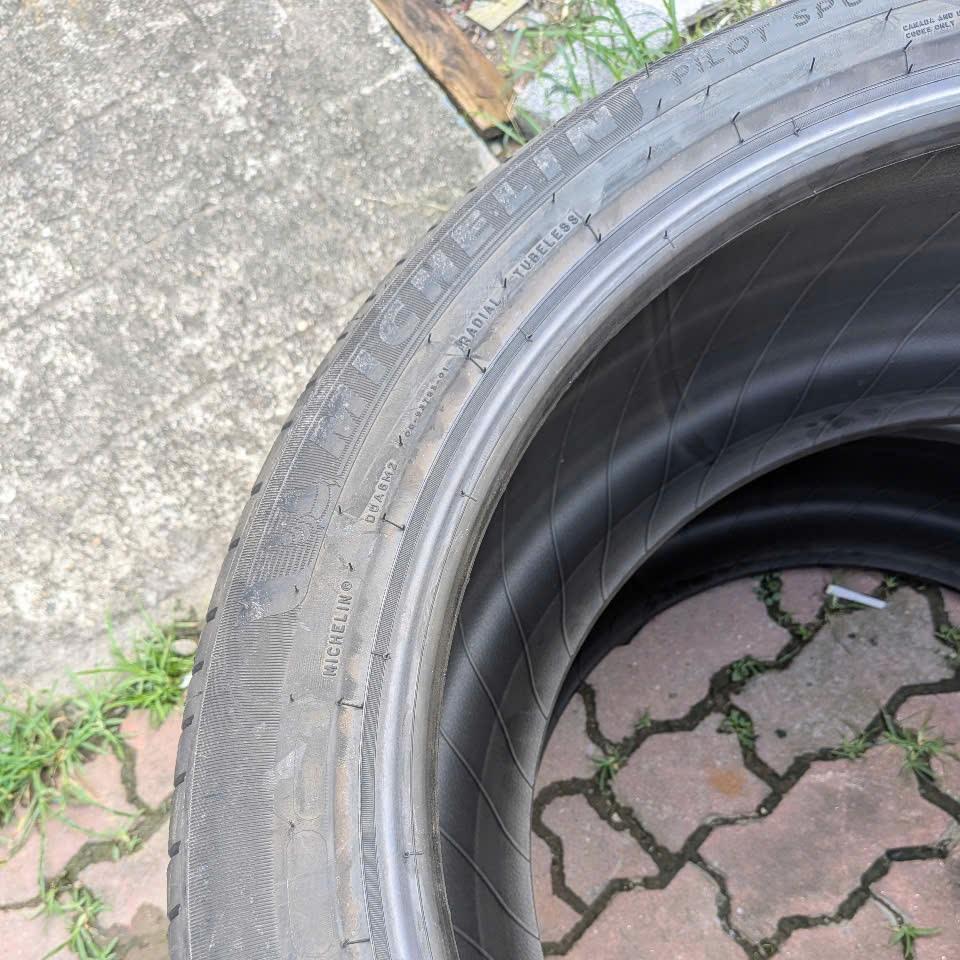 Vỏ lốp 295/40R22 Michelin Pilot Ý