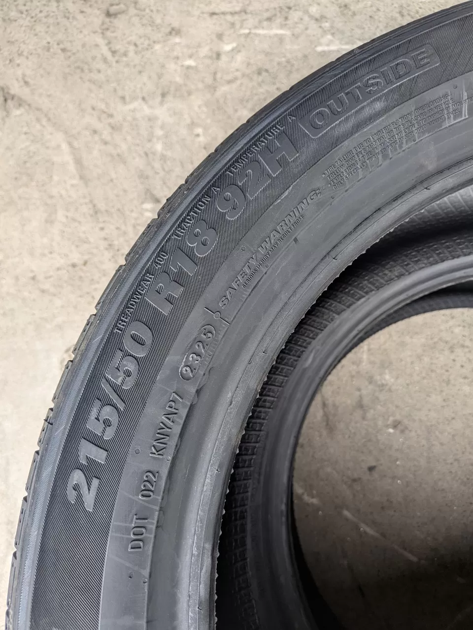 Vỏ lốp 215/50R18 Kumho PS71