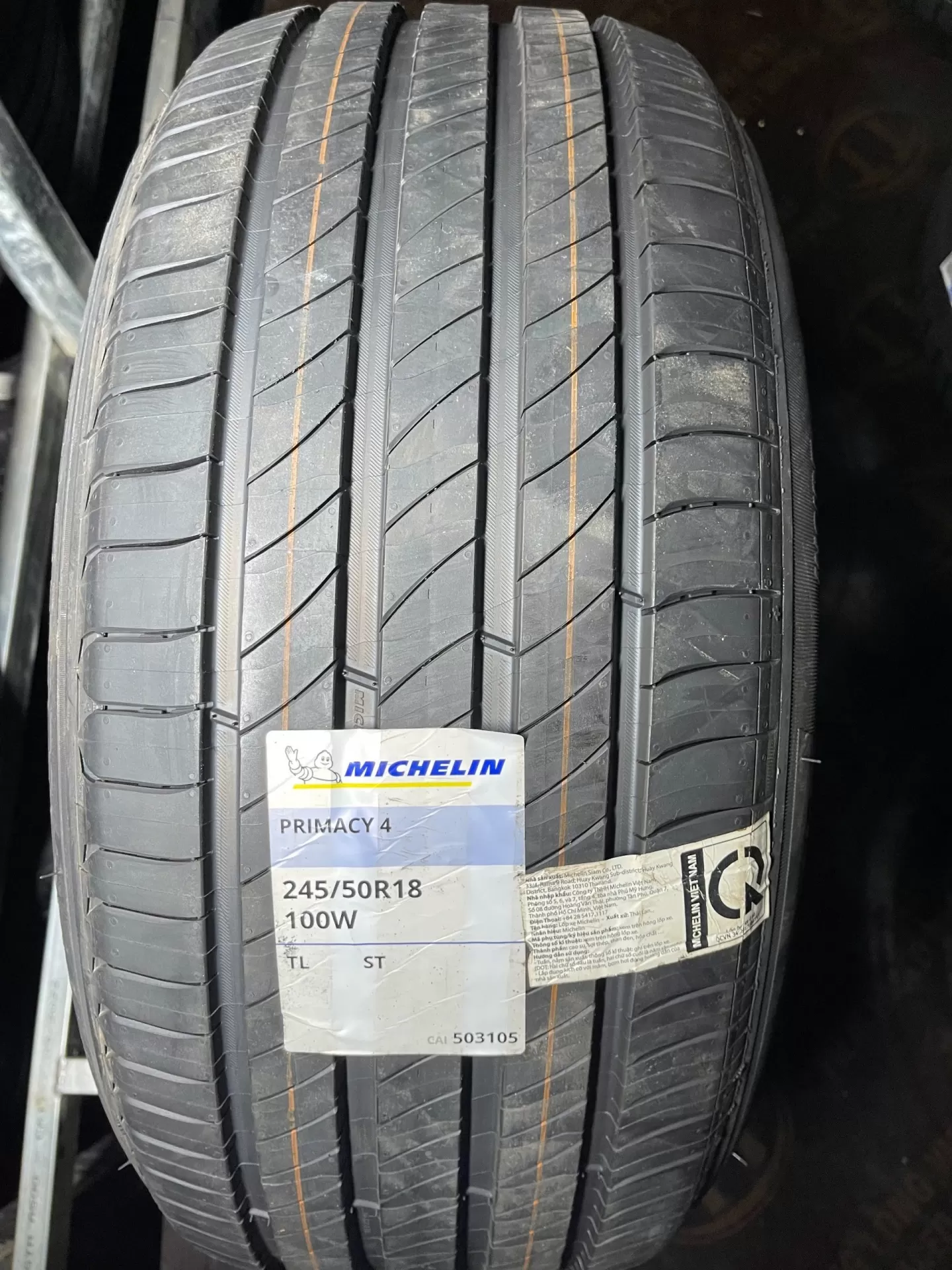 Vỏ lốp 245/50R18 Michelin Primacy 5, vỏ lốp Xe: BMW 535i, BMW 730Li, BMW 750Li, BMW X4 2.0, BMW X3 3.0, BMW 528i, Huyndai Equus, Mercedes S400