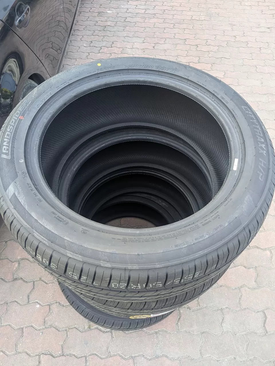 255/50R20 Landspider Citytraxx HP vỏ lốp Xe: Land Rover Discovery, Ford Explorer