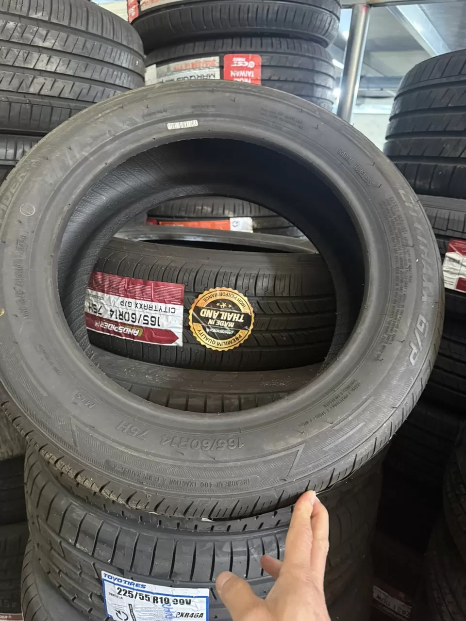 Vỏ lốp 165/60R14 Lanspider Thái Lan,  vỏ lốp Xe: Nissan Sunny XL, Kia Soluto 1.4, Hyundai Verna, Volkswagen Polo