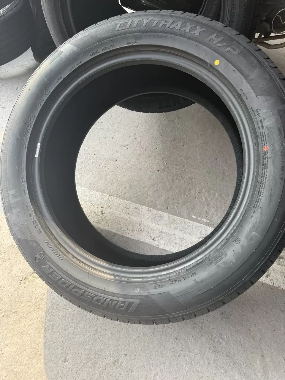 255/55R20 Landspider Citytraxx HP vỏ lốp Xe: Land Rover Discovery HSE 2.0L, Land Rover Discovery SE 2.0L