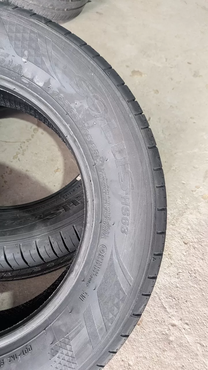 Vỏ lốp 185/65R15 Kumho HS63 88H, vỏ lốp Xe: Nissan Sunny, Nissan Tiida 1.6 MT, Nissan Grand Livina, Kia Rio sedan, Hyundai Accent, Hyundai Avante, Suzuki Ertiga