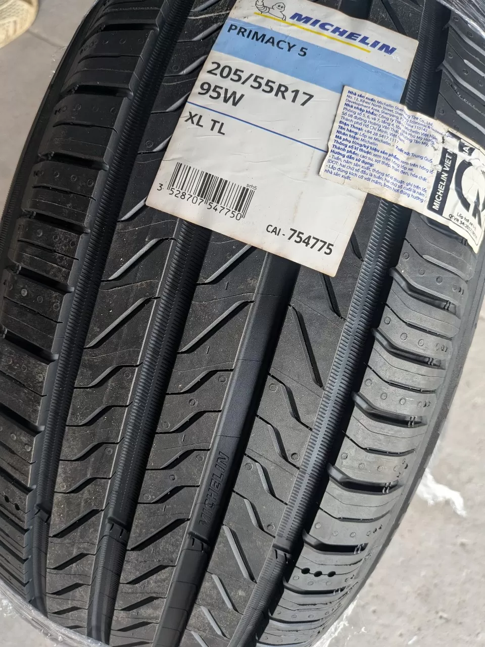 Vỏ lốp 205/55R17 Michelin primacy 5, vỏ lốp xe Xpander Cross 2020