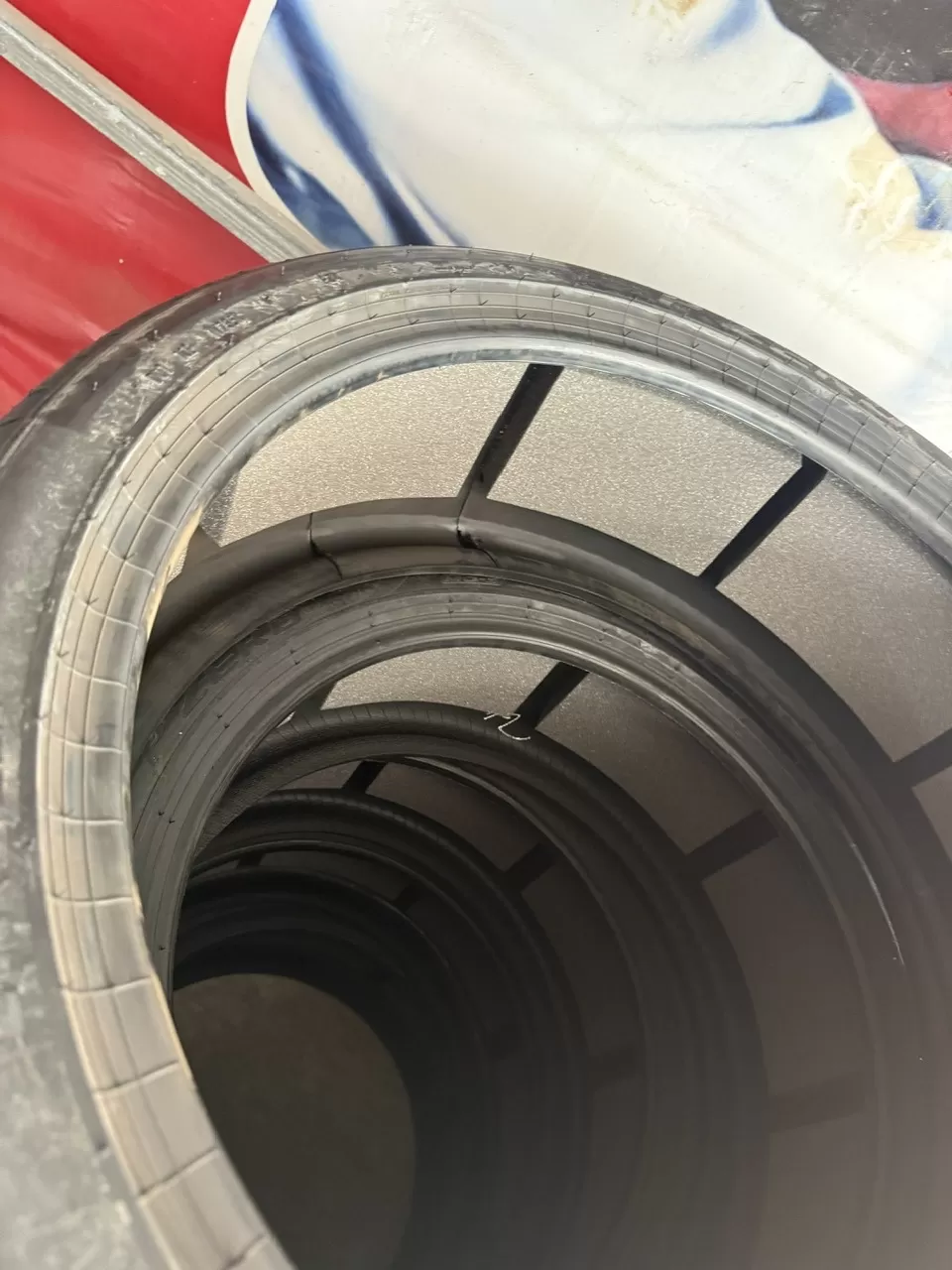 Vỏ lốp 285/35R23 Pirelli Prezo PZ4