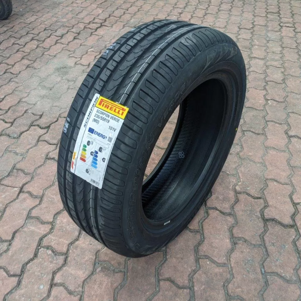 235/55R19 Pirelli Scorpion Verde Runflat, vỏ lốp Xe: Audi Q5, Hyundai Santafe, Kia Carnival, Land Rover Discovery, Rover Evoque, Lexus RX350, Lexus RX450, Mercedes GLC200 GLC250 GLC300