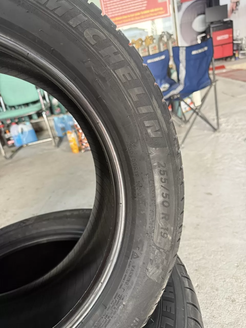 Vỏ lốp 255/50R19, Michelin 255/50R19 Pilot sport 4 SUV, vỏ lốp ô tô BMW X5 3.0, BMW X6 3.0, Ranger Rover Sport HSE 3.0L, Range Rover Sport Supercharged 3.0L, Mercedes GLE 400, Vinfast Lux SA2.0