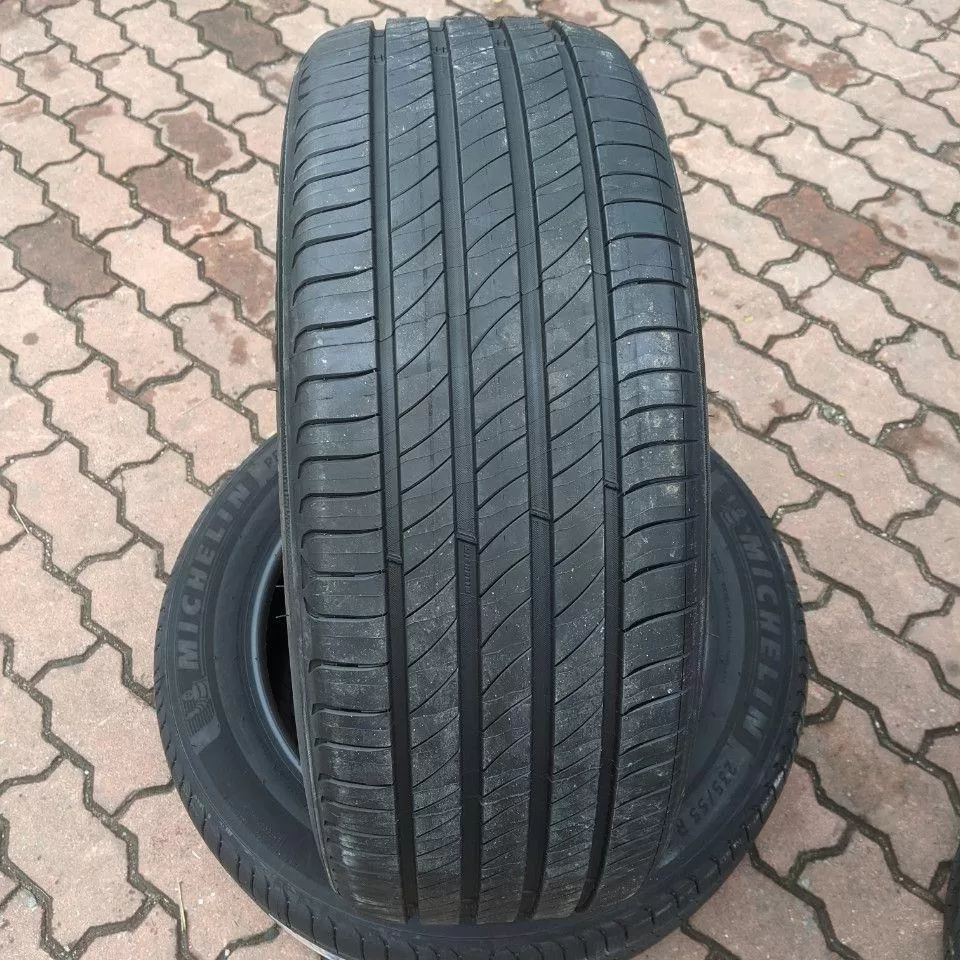 Vỏ lốp 265/65R18 Michelin Primacy SUV