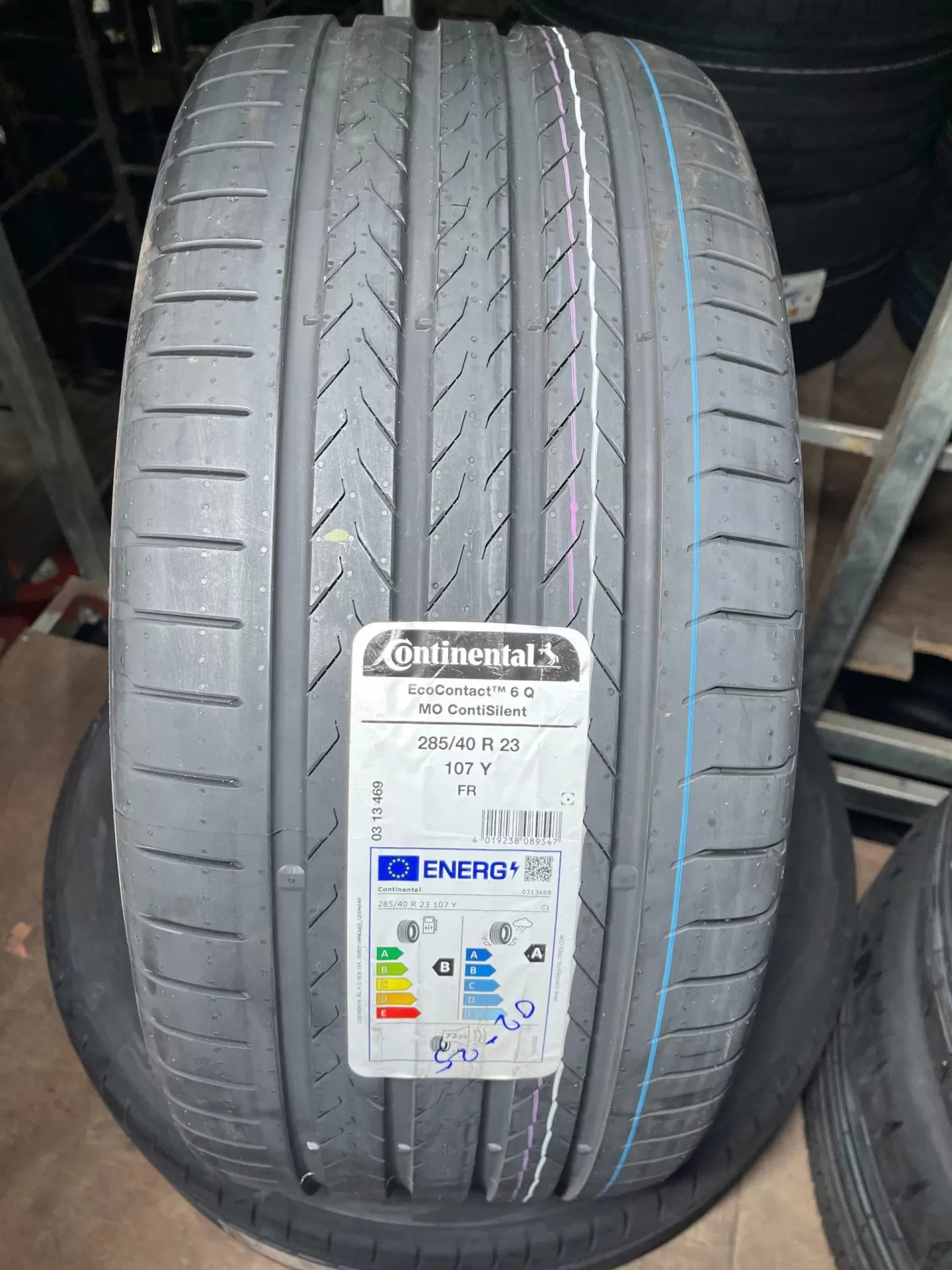 Vỏ lốp 285/40R23 Continental MO