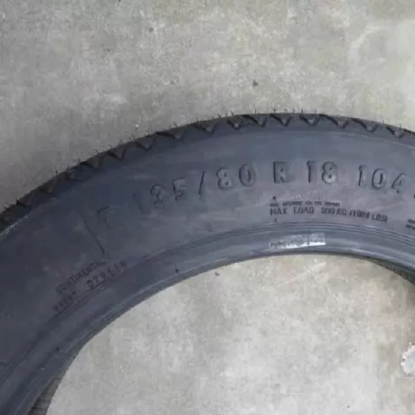 Vỏ lốp dự phòng 135/80R18 Continental