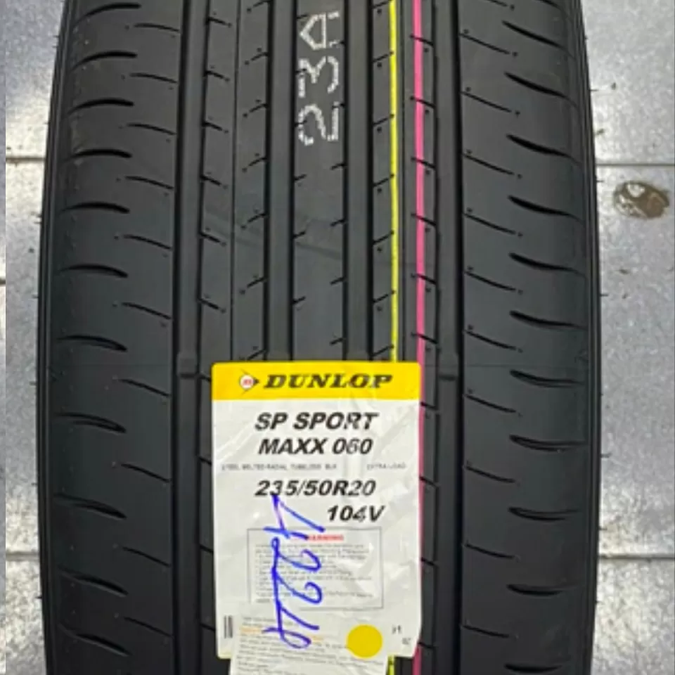 Vỏ lốp 235/50R20 Dunlop Sport Maxx 060 Nhật