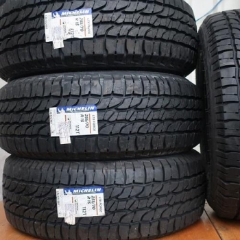 Vỏ lốp 255/70R15 Michelin LTX Force, vỏ lốp xe ô tô Toyota Hilux 3.0G 2009-2014