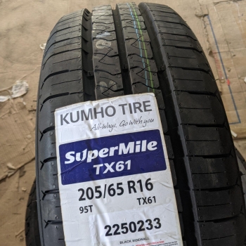 Vỏ lốp 205/65R16 95T TX61 KUMHO VIỆT NAM, vỏ lốp xe ô tô Toyota Innova E G Venturer