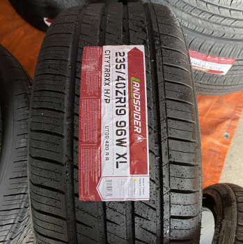235/40R19 Landspider Citytraxx HP 