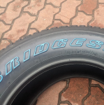 275/65R17 Bridgestone Dueler D840