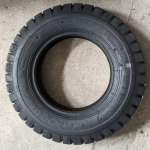 Vỏ lốp 5.00-12 C668 Maxxis 14PR, vỏ lốp 500-12 gai ngang Maxxis, vỏ lốp xe ô tô THACO TOWNER 800