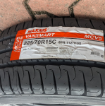Vỏ lốp 225/70R15C Maxxis MCV5 8PR , vỏ lốp Xe: Mercedes Sprinter