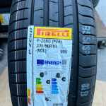 235/50R19 Pirelli P zero vỏ lốp Xe: Mercedes GLK250 AMG, Volkswagen Tiguan Allspace 