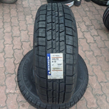 235/75R15 Michelin LTX Trail vỏ lốp Xe :  Ford Ranger 4x4 XL
