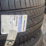 Vỏ lốp 235/50R18 Michelin, Michelin Primacy 4ST, vỏ lốp ô tô Lexus LS600HL, vỏ lốp ô tô Toyota Alphard
